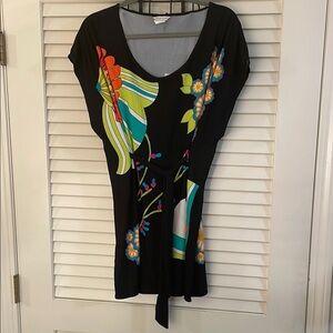 Trina Turk Black with Vibrant Tropical Color Graphics Tie Front Tunic